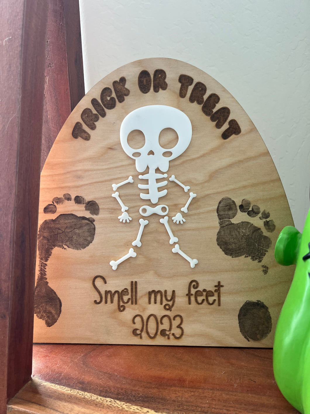 Child  Halloween keepsake sign